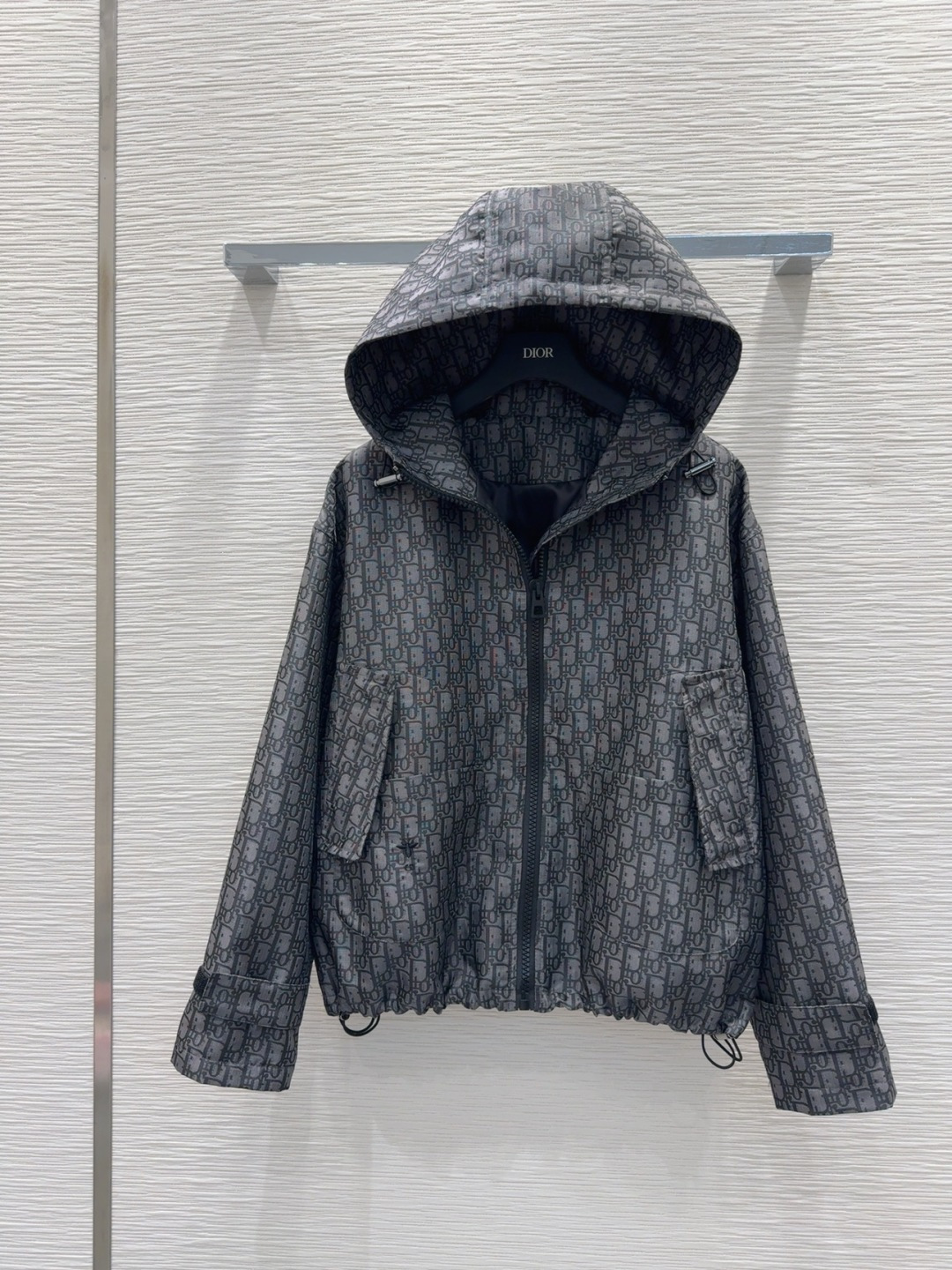 🛍️Christian Dio* 👑2025FW新款外套 印花面料 经典又有型 各种都能完美驾驭～高级成