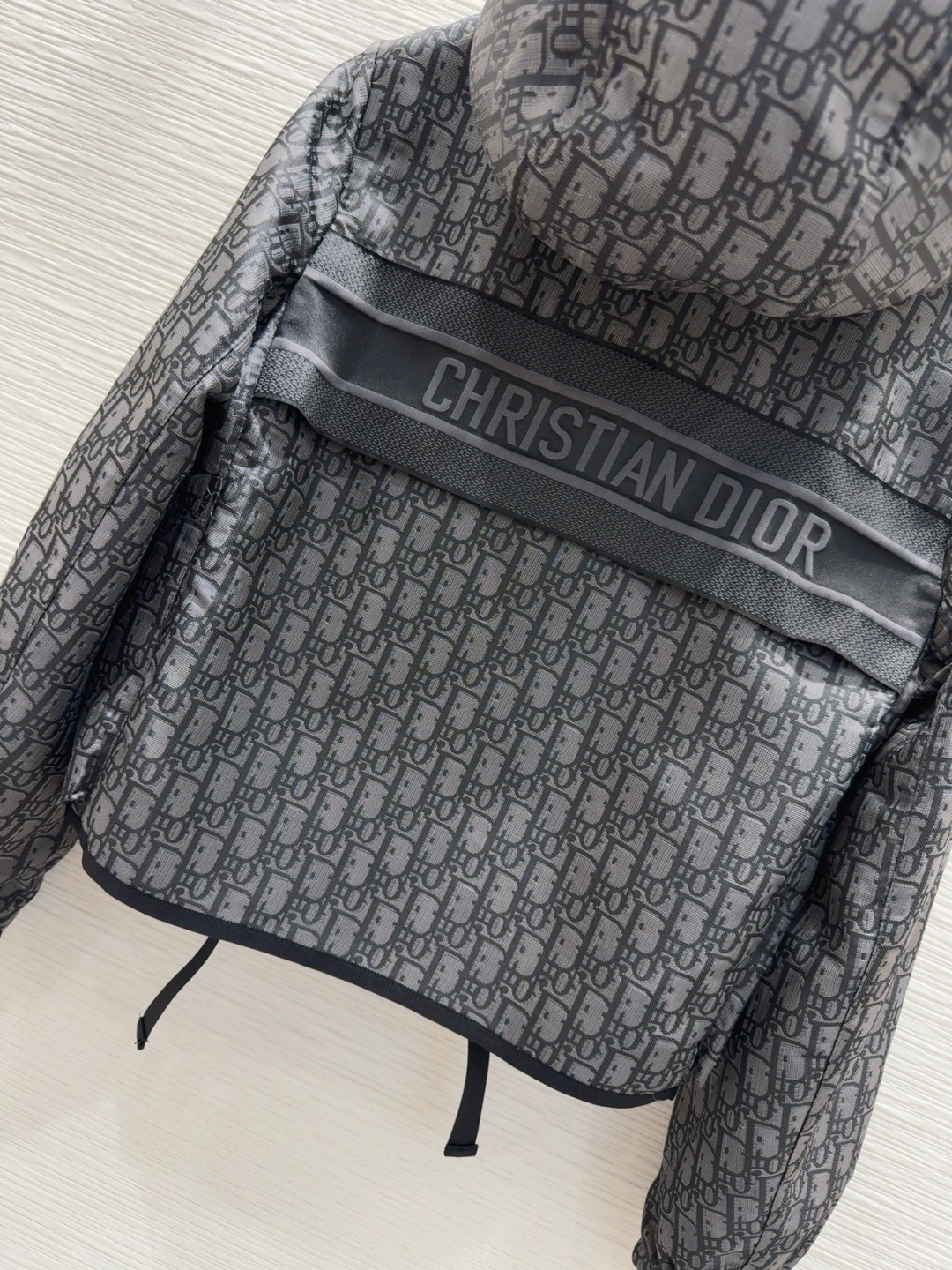 🛍️Christian Dio* 👑2025FW新款外套 印花面料 经典又有型 各种都能完美驾驭～高级成