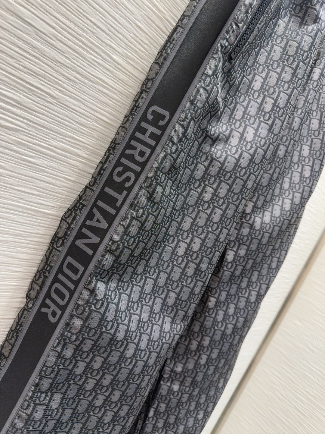 🛍️Christian Dio* 👑2025FW新款长裤 印花面料 经典又有型 各种都能完美驾驭～高级成