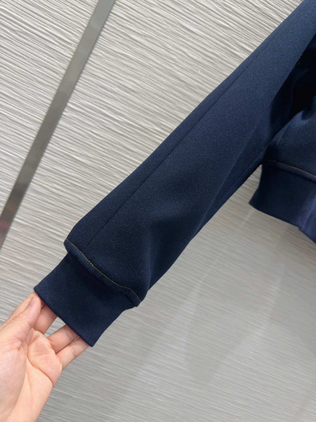 🛍️Miu Mi* 👑2025FW新款时尚外套 经典又有型 自带气场 面料质感很奈斯 时髦又高级 颜色超