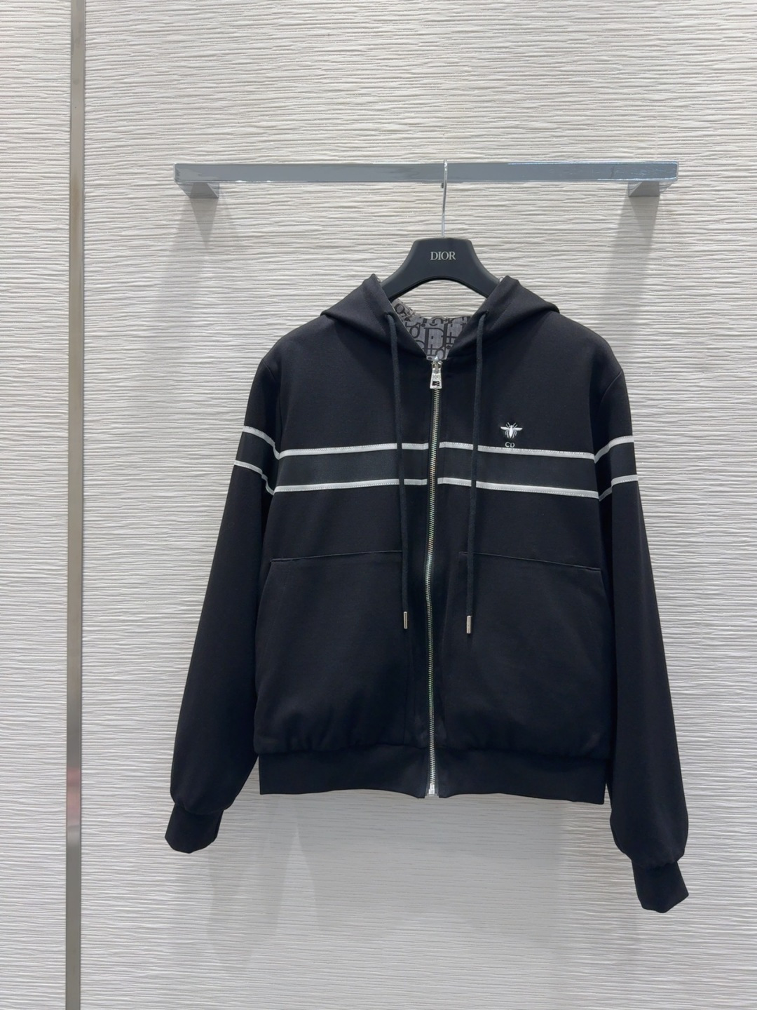 🛍️ Christian Dio* 👑 2025FW新款套装 外套双面可穿 上身显瘦又提升时髦度，优雅气