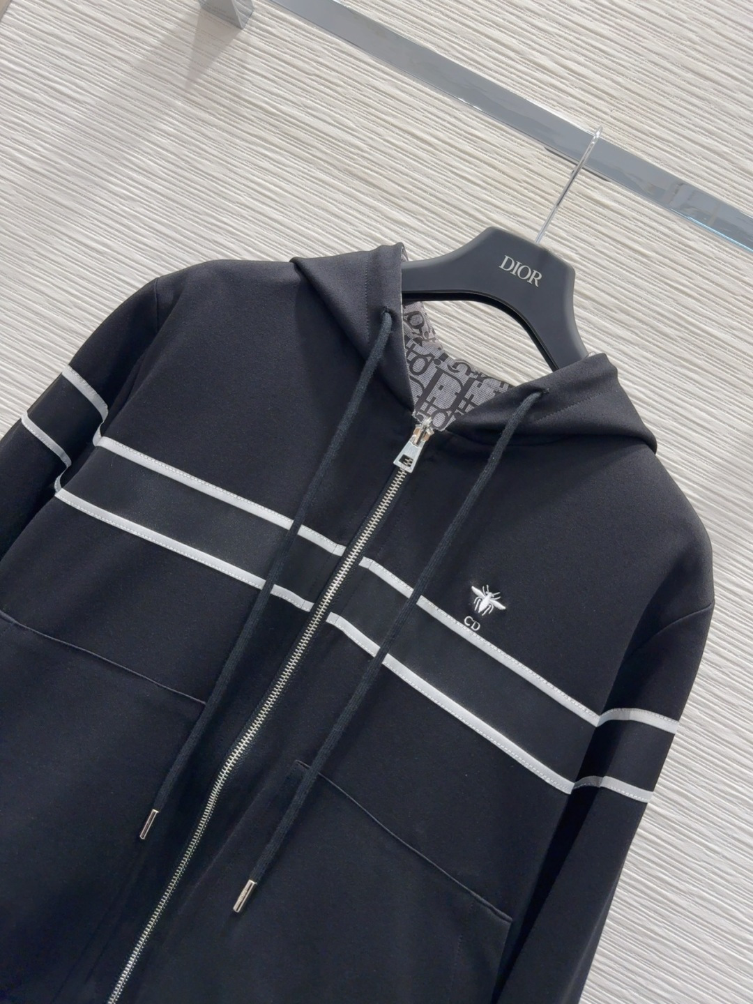 🛍️ Christian Dio* 👑 2025FW新款套装 外套双面可穿 上身显瘦又提升时髦度，优雅气