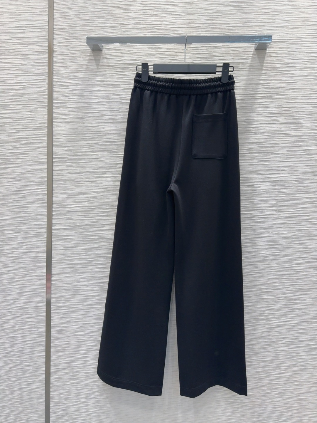 🛍️ Christian Dio* 👑 2025FW新款套装 外套双面可穿 上身显瘦又提升时髦度，优雅气