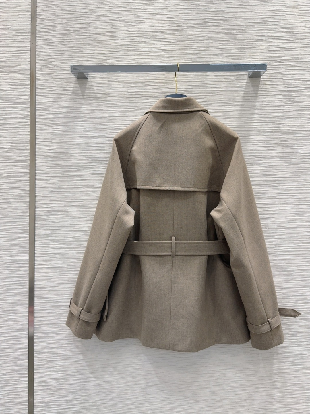 🛍️Louis Vuitto*👑2025FW新款 简洁大气的西装外套 非常高级的进口质地 仔细看细节 上