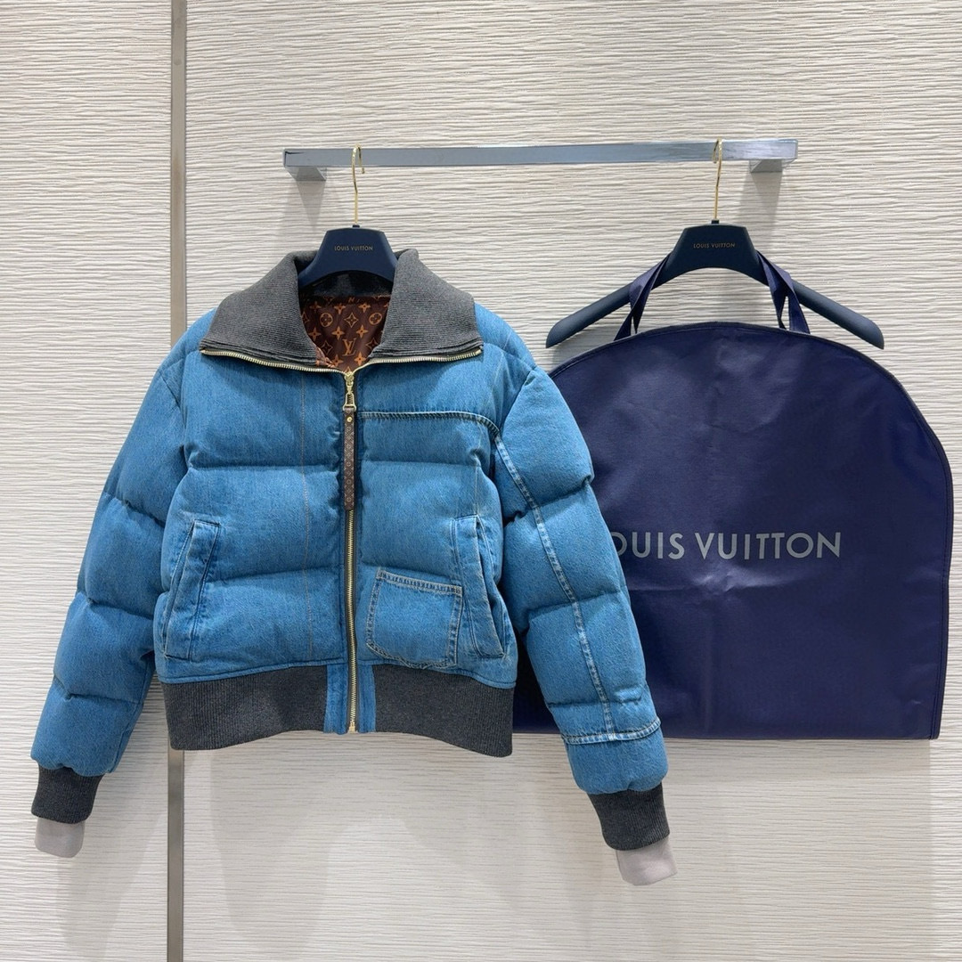 🛍️Louis Vuitt*o 👑2025FW新款羽绒服 整体保暖效果拉满，短款常规羽绒服 休闲时尚，经