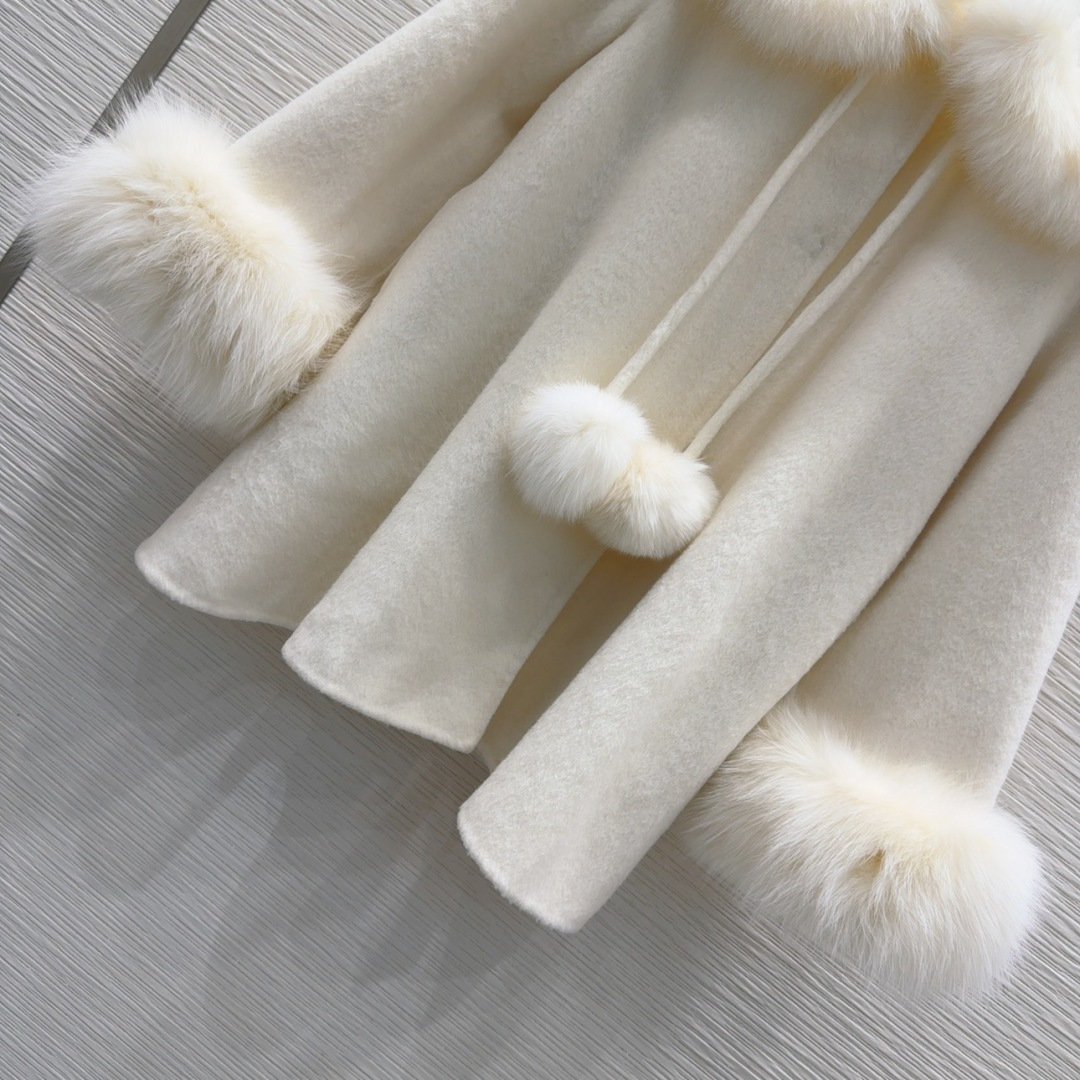 🛍️🛍️原单品质❤️渠道狠货❤️Max Mar*a👑双面羊绒大衣 高衣品的宝宝 30％羊绒+70％羊毛+