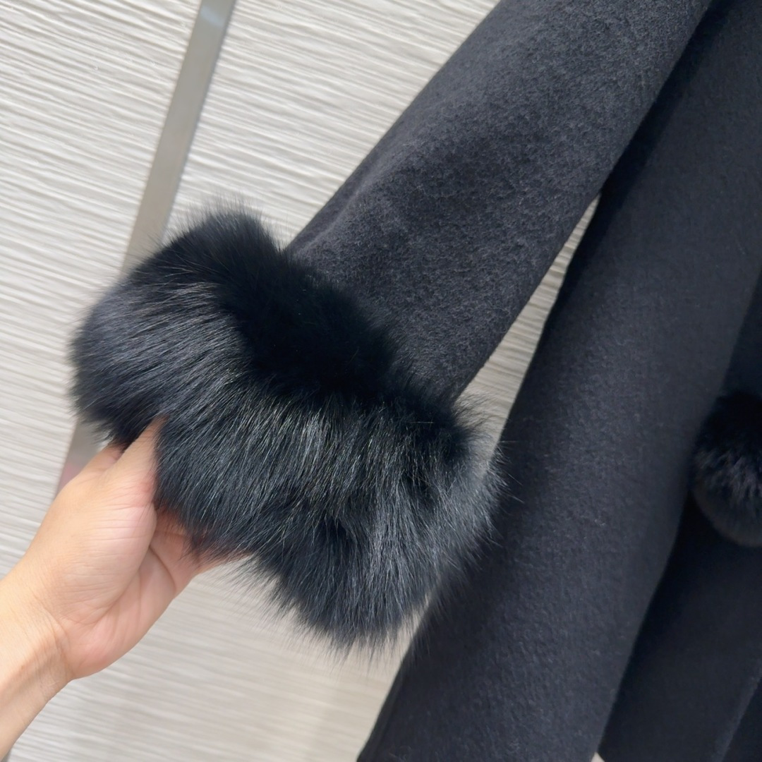 🛍️🛍️原单品质❤️渠道狠货❤️Max Mar*a👑双面羊绒大衣 高衣品的宝宝 30％羊绒+70％羊毛+