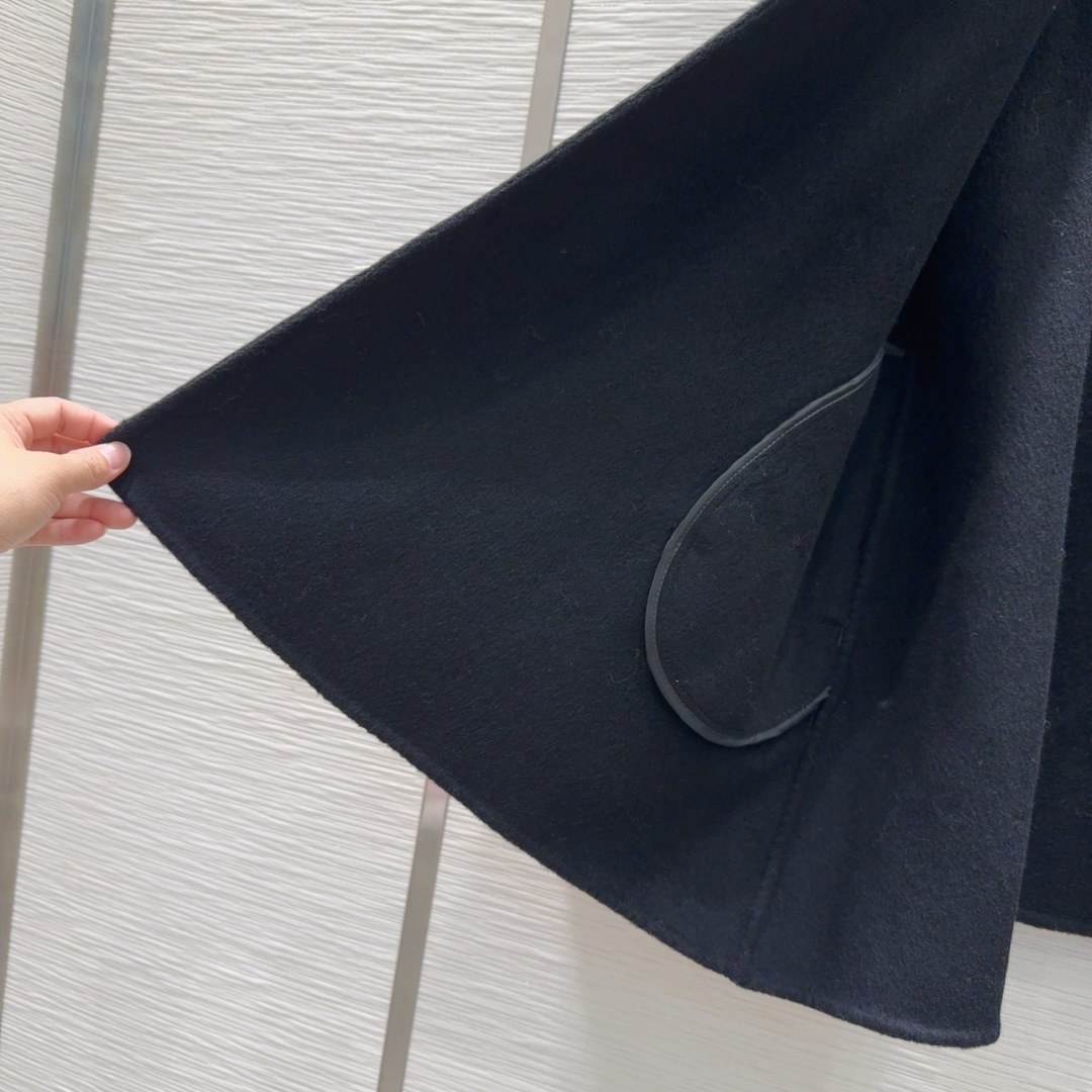 🛍️🛍️原单品质❤️渠道狠货❤️Max Mar*a👑双面羊绒大衣 高衣品的宝宝 30％羊绒+70％羊毛+