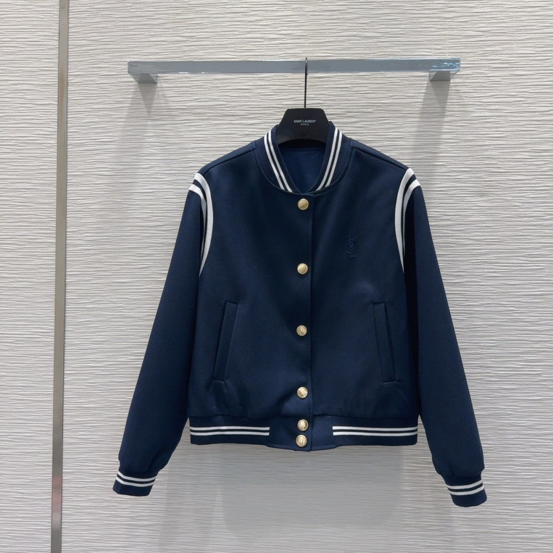 🛍️ YS*L 👑 2025FW新款套装 出货即爆单 定制进口密度进口面料 特殊材质有肌理感 每个小细节