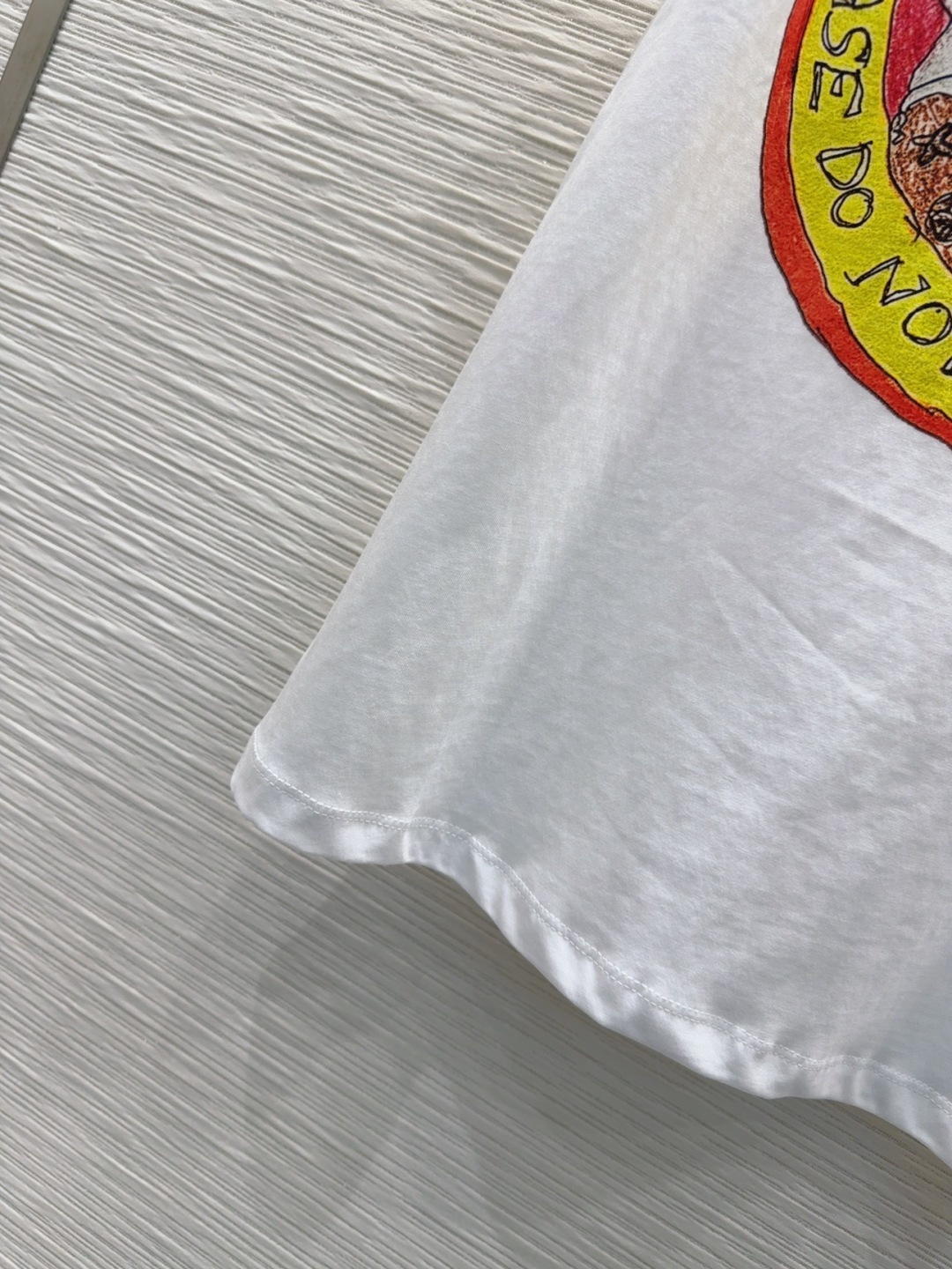 🛍️Louis Vuitto*👑2025FW新款T恤 密度很高手感超好 真的费劲心血的一款！！细节完美常