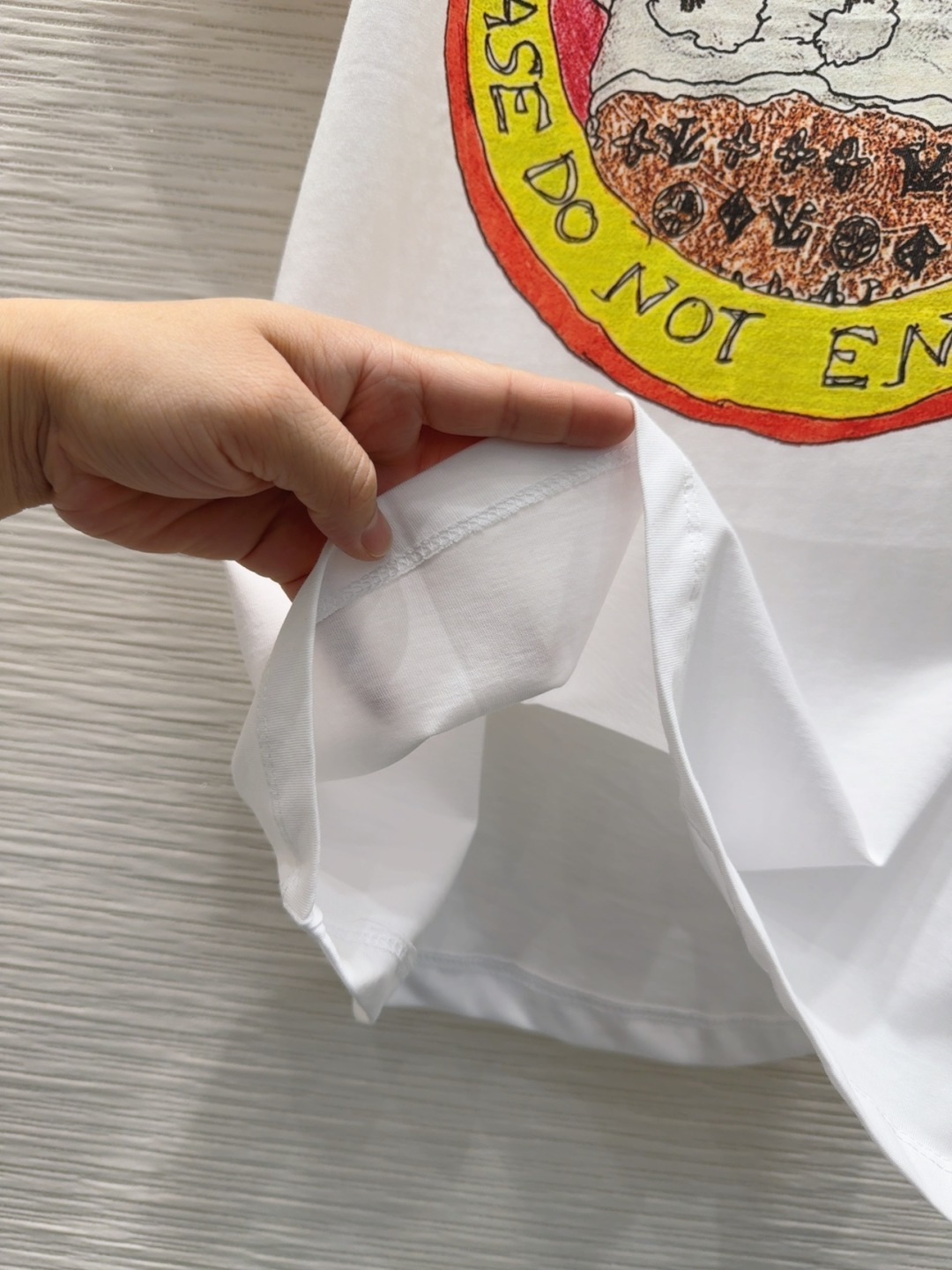 🛍️Louis Vuitto*👑2025FW新款T恤 密度很高手感超好 真的费劲心血的一款！！细节完美常