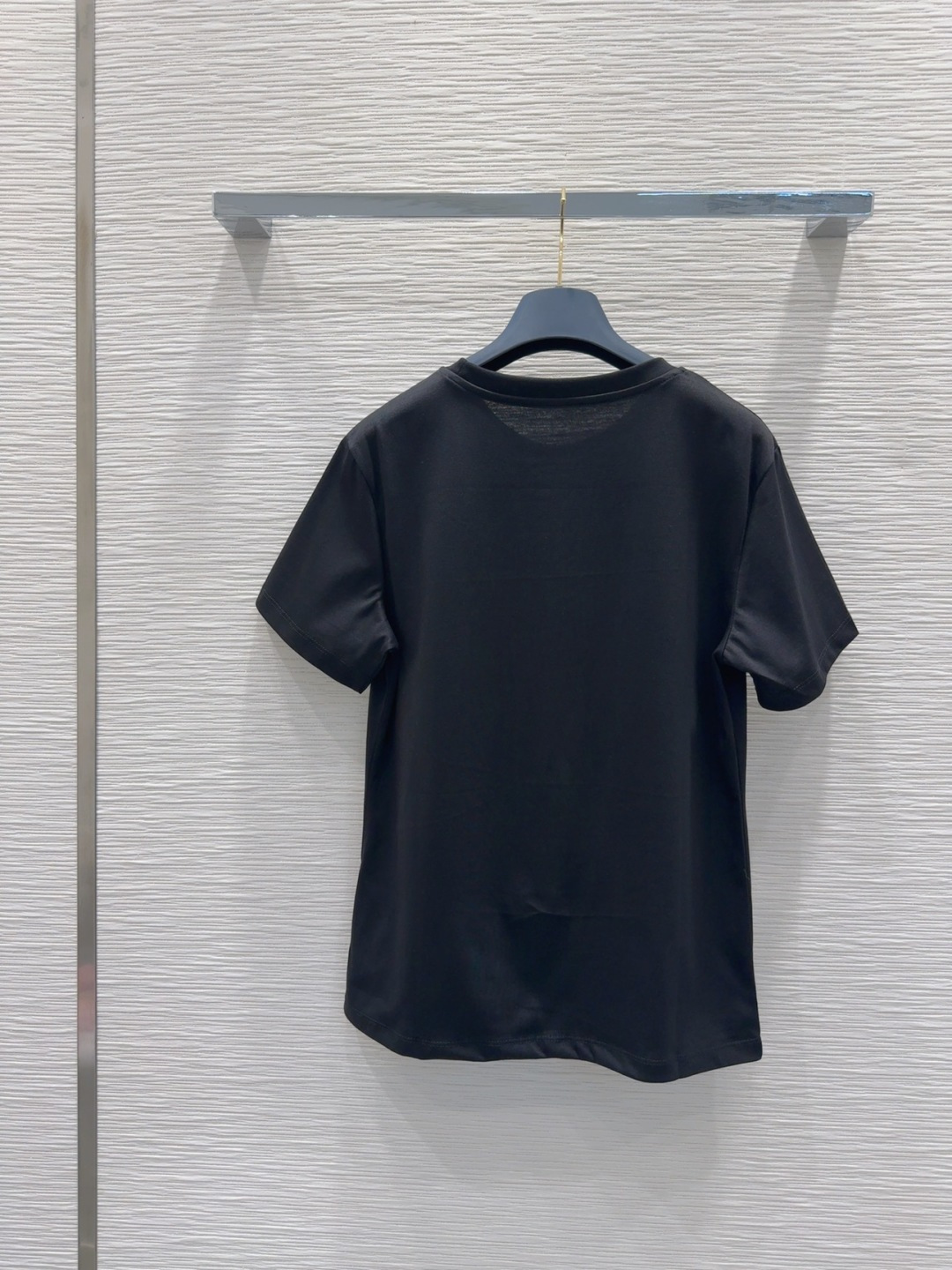 🛍️Louis Vuitto*👑2025FW新款T恤 密度很高手感超好 真的费劲心血的一款！！细节完美常