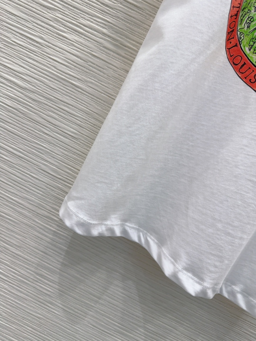 🛍️Louis Vuitto*👑2025FW新款T恤 密度很高手感超好 真的费劲心血的一款！！细节完美常