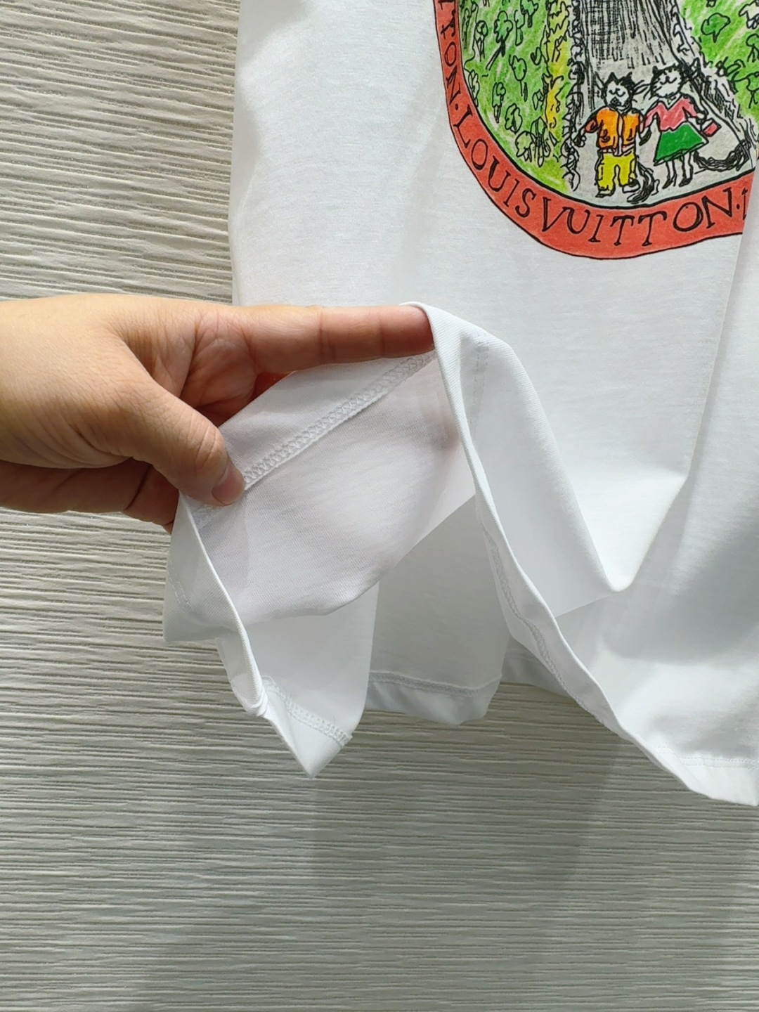 🛍️Louis Vuitto*👑2025FW新款T恤 密度很高手感超好 真的费劲心血的一款！！细节完美常