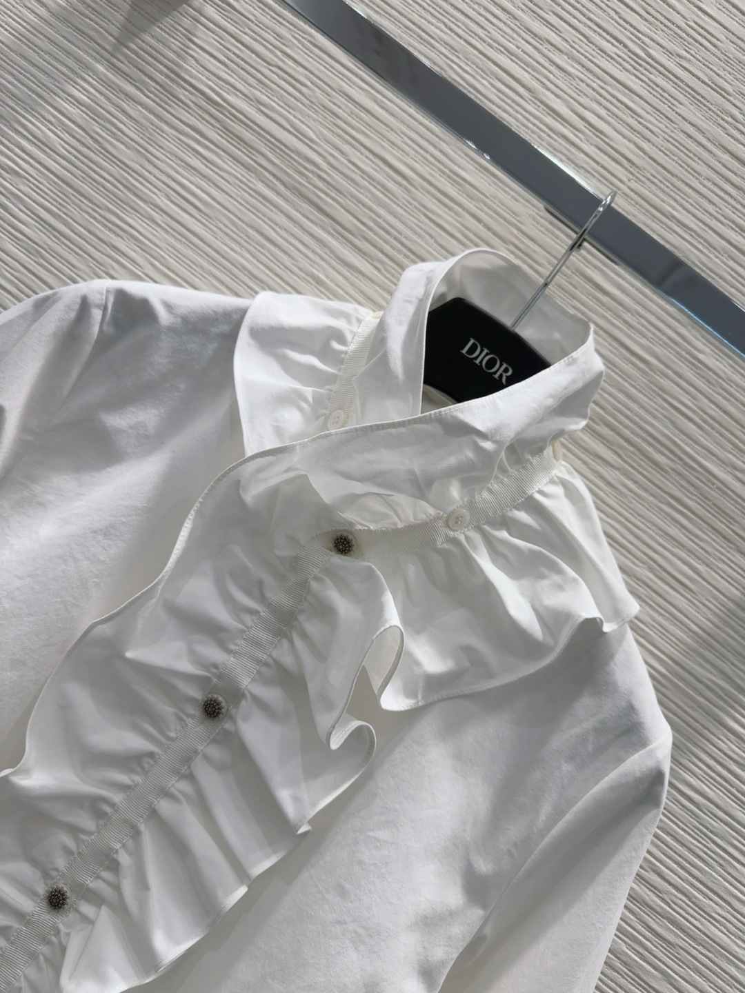 🛍️Christian Dio*👑2025FW新款衬衣 低调奢华立体剪裁 精简线条感设计 高贵典雅又尽显