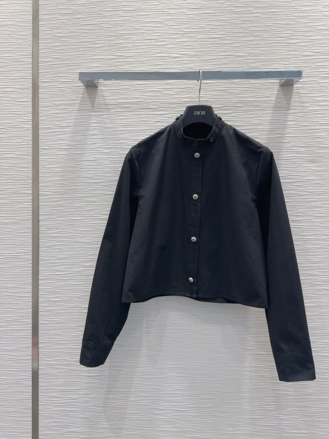 🛍️Christian Dio*👑2025FW新款衬衣 低调奢华立体剪裁 精简线条感设计 高贵典雅又尽显