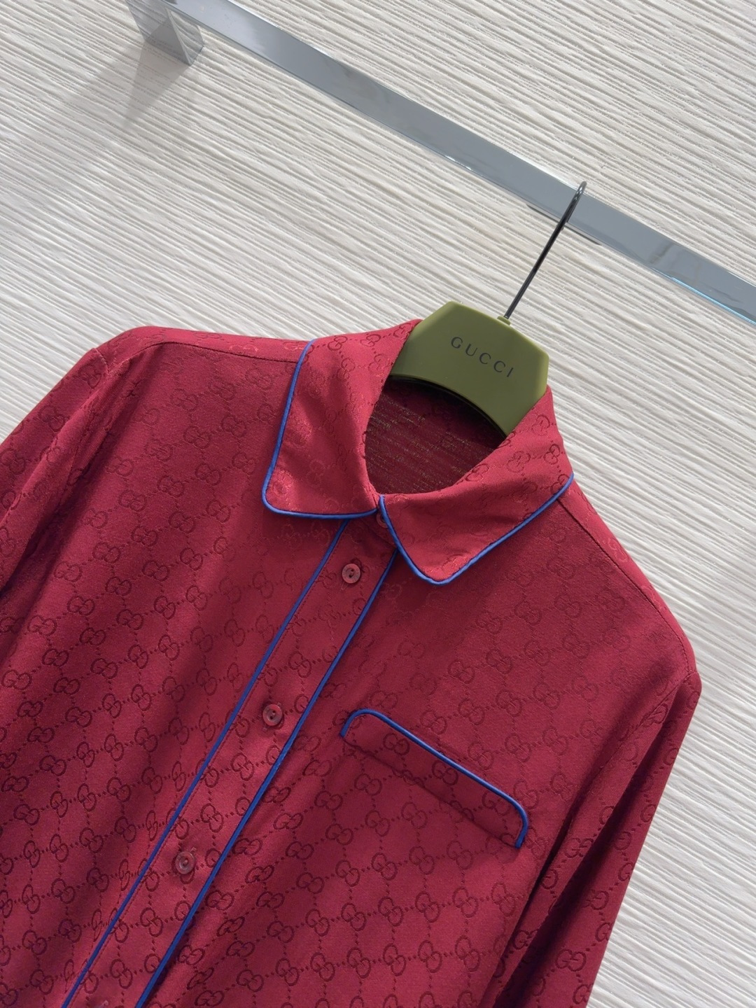 🛍️ Gucc* 👑2025FW新款套装 人丝提花 经典又有型 各种都能完美驾驭～高级成衣做法，细节美到