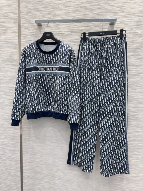 Dior 2025FW Women's Set: Elegant Slim Fit, Wardrobe Essential, High Quality 1 Dior 2025FW Women's Set: Elegant Slim Fit, Wardrobe Essential, High Quality