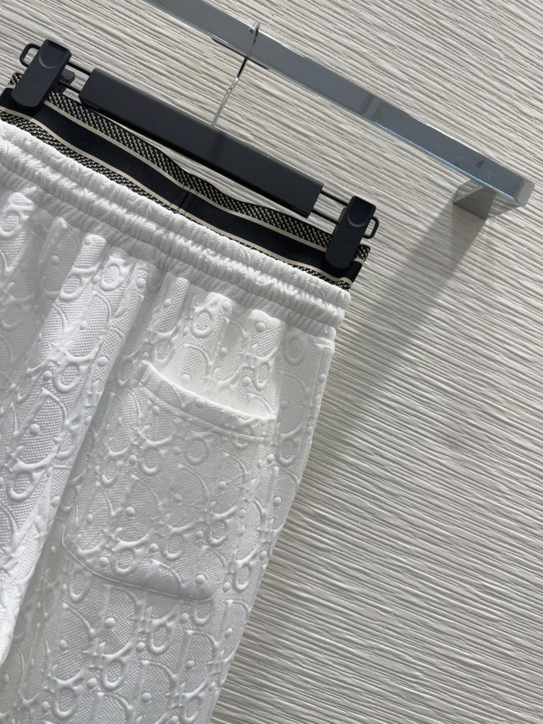 🛍️ Christian Dio* 👑2025FW新款 logo橡筋双腰设计休闲长裤 经典压花logo工