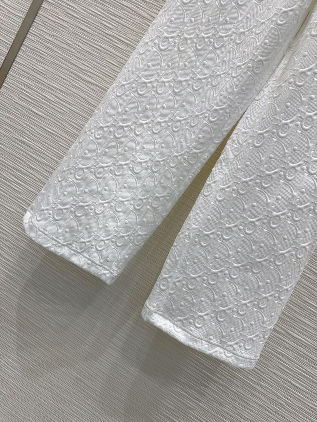 🛍️ Christian Dio* 👑2025FW新款 logo橡筋双腰设计休闲长裤 经典压花logo工