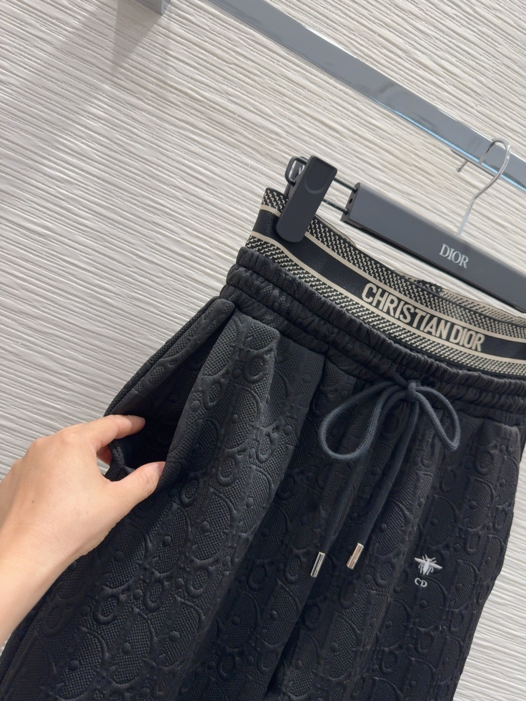 🛍️ Christian Dio* 👑2025FW新款 logo橡筋双腰设计休闲长裤 经典压花logo工