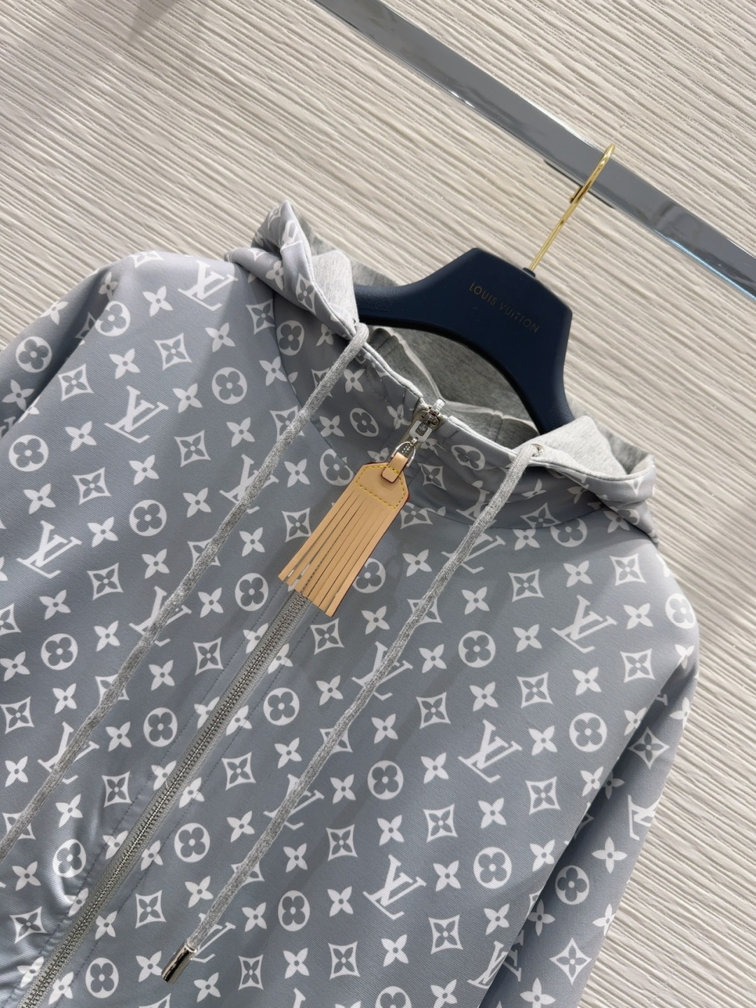 🛍️Louis Vuitto*👑 2025FW新款套装 外套双面可穿 上身显瘦又提升时髦度，优雅气质单品