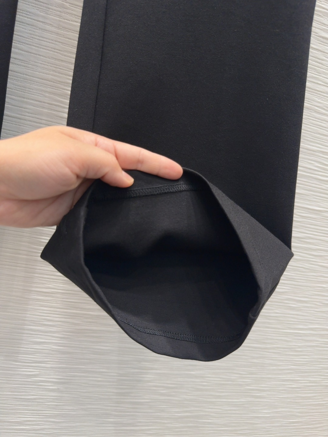 🛍️Louis Vuitto*👑 2025FW新款套装 上身显瘦又提升时髦度，优雅气质，衣橱必备！做工品