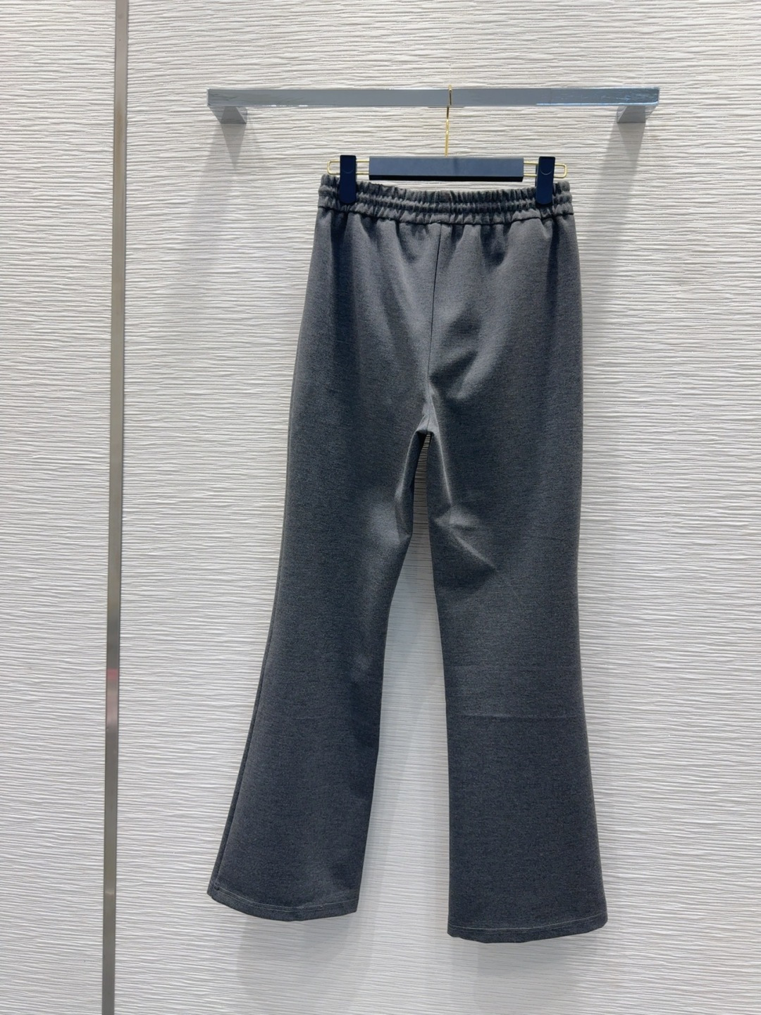 🛍️Louis Vuitto*👑 2025FW新款套装 上身显瘦又提升时髦度，优雅气质，衣橱必备！做工品