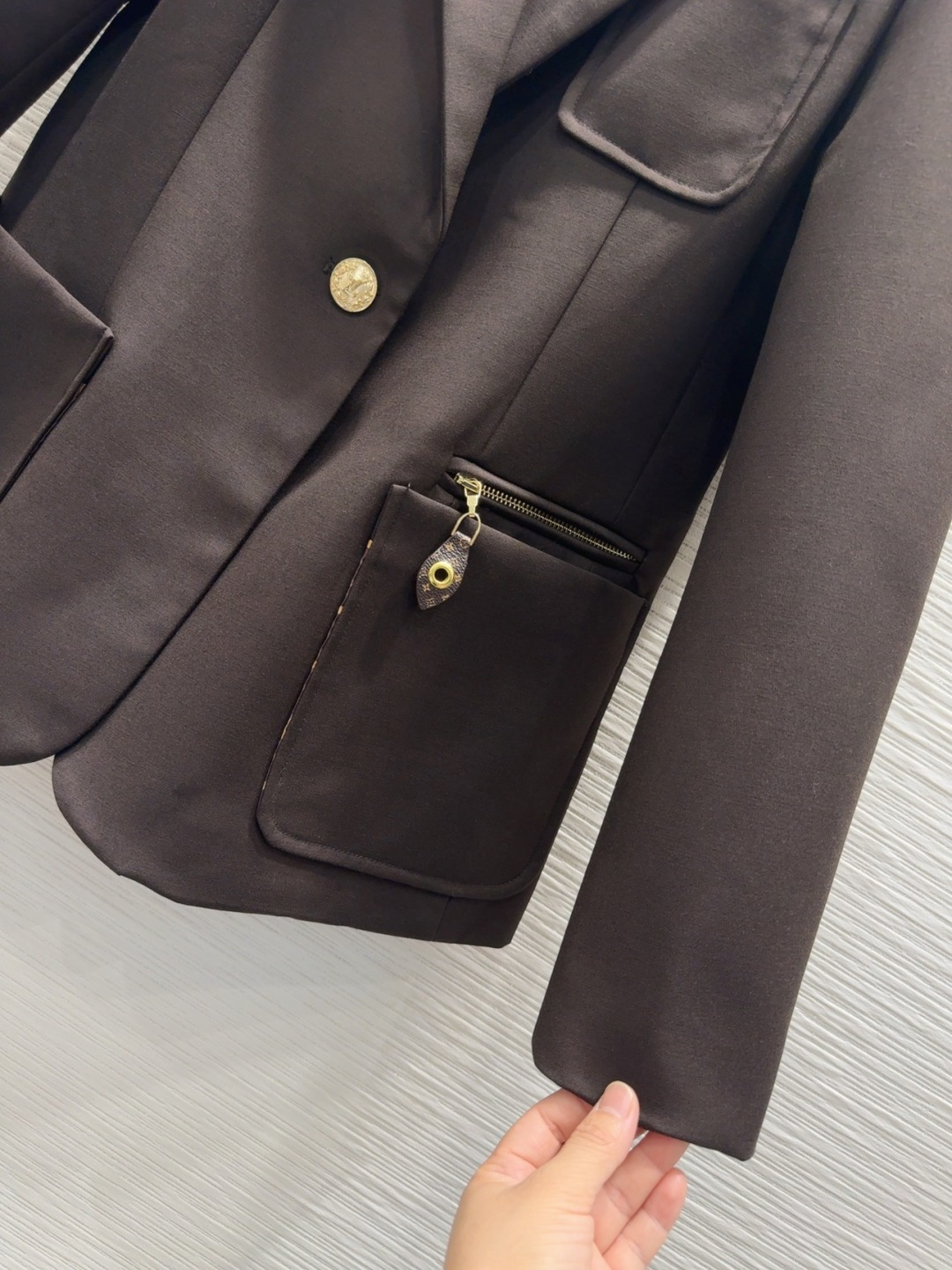 🛍️Louis Vuitto*👑2025FW新款 含15%羊毛 简洁大气的西装外套 非常高级的进口质地 