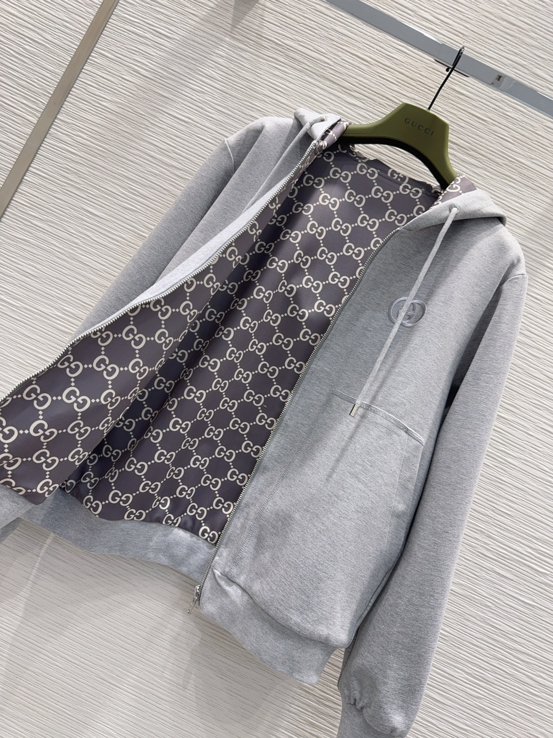 Gucci 2025FW Women's Reversible Hoodie Set - Stylish and Elegant 9 cmp i1758014701685 6894 0 7