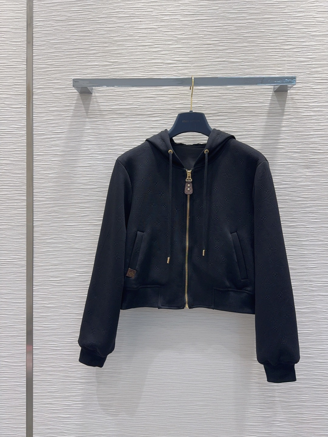 🛍️Louis Vuitto*👑 2025FW新款套装 上身显瘦又提升时髦度，优雅气质，衣橱必备！做工品