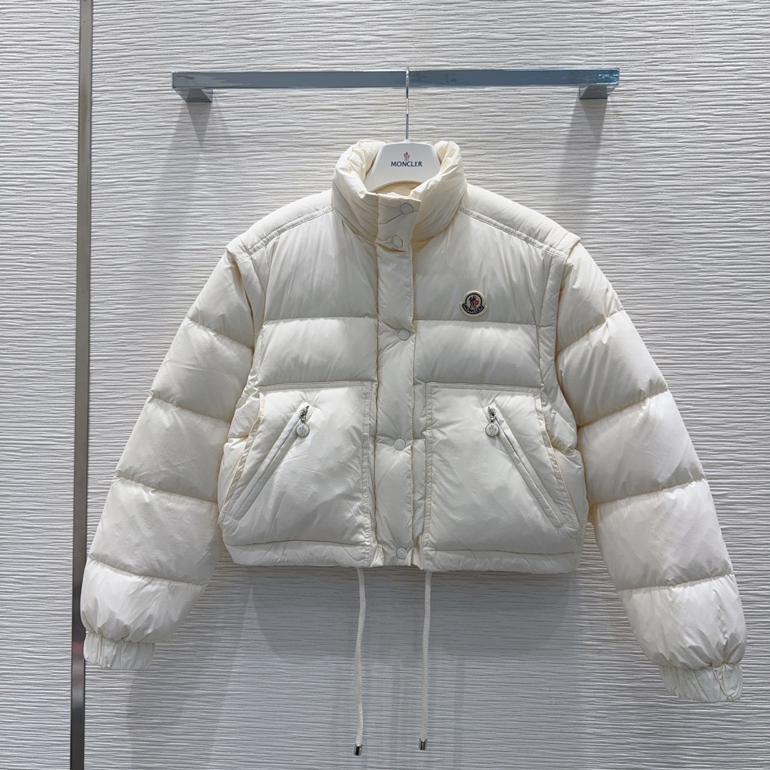🛍️Moncle*👑2025FW新款羽绒服 90%鹅绒 充绒量68克 整体保暖效果拉满，常规款羽绒服 休