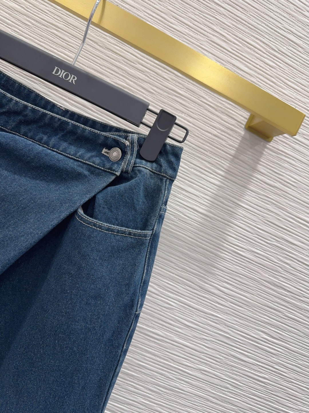 🛍️Christian Dio*👑2025FW新款 高版出品~超时髦新款丹宁牛仔 酵洗个性色调上身又酷又