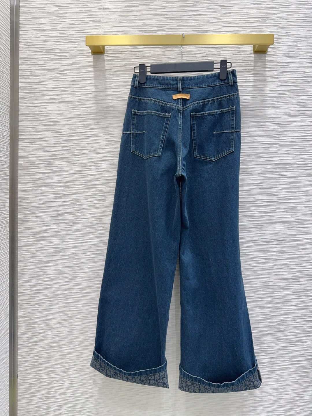 🛍️Christian Dio*👑2025FW新款 高版出品~超时髦新款丹宁牛仔 酵洗个性色调上身又酷又