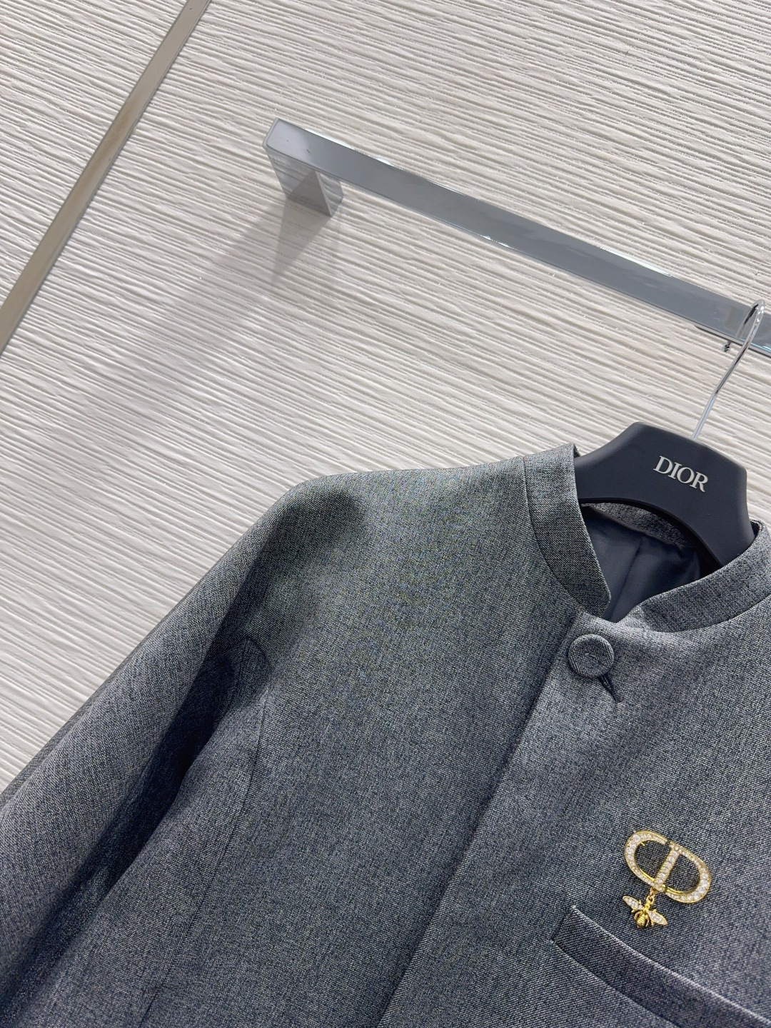 🛍️ Christian Dio* 👑锁定2025FW最新品百搭时尚外套 经典又有型 自带气场 面料质感