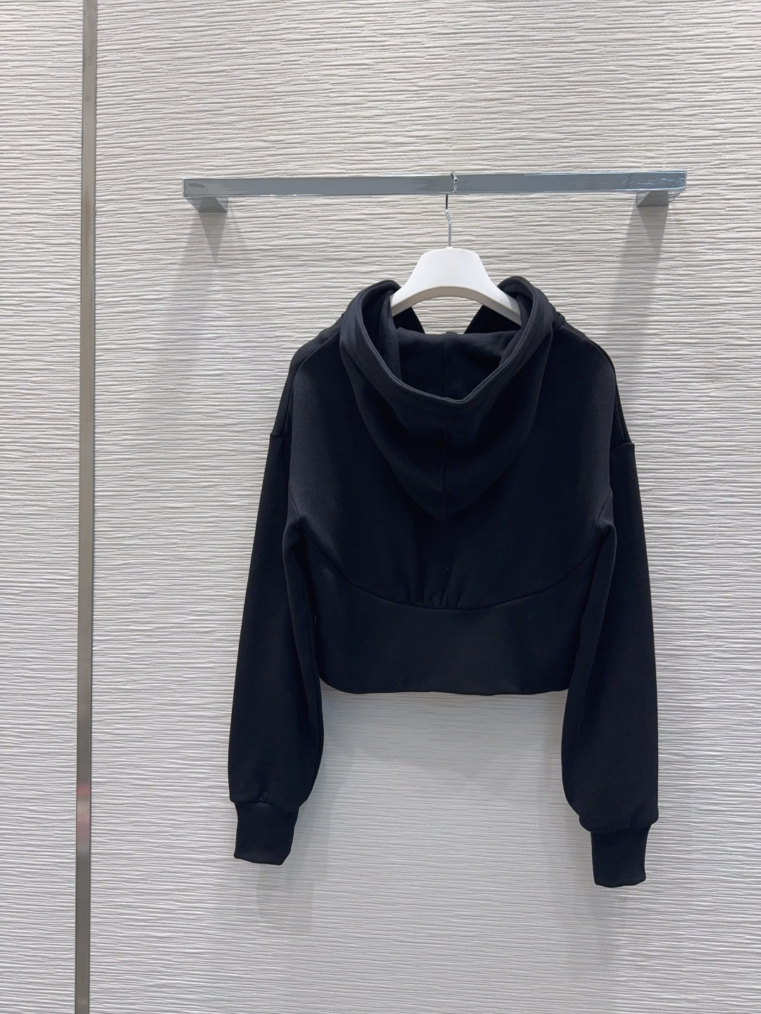 🛍️Loe w*e👑 2025FW新款套装 上身显瘦又提升时髦度，优雅气质单品。衣橱必备！做工品质看细节