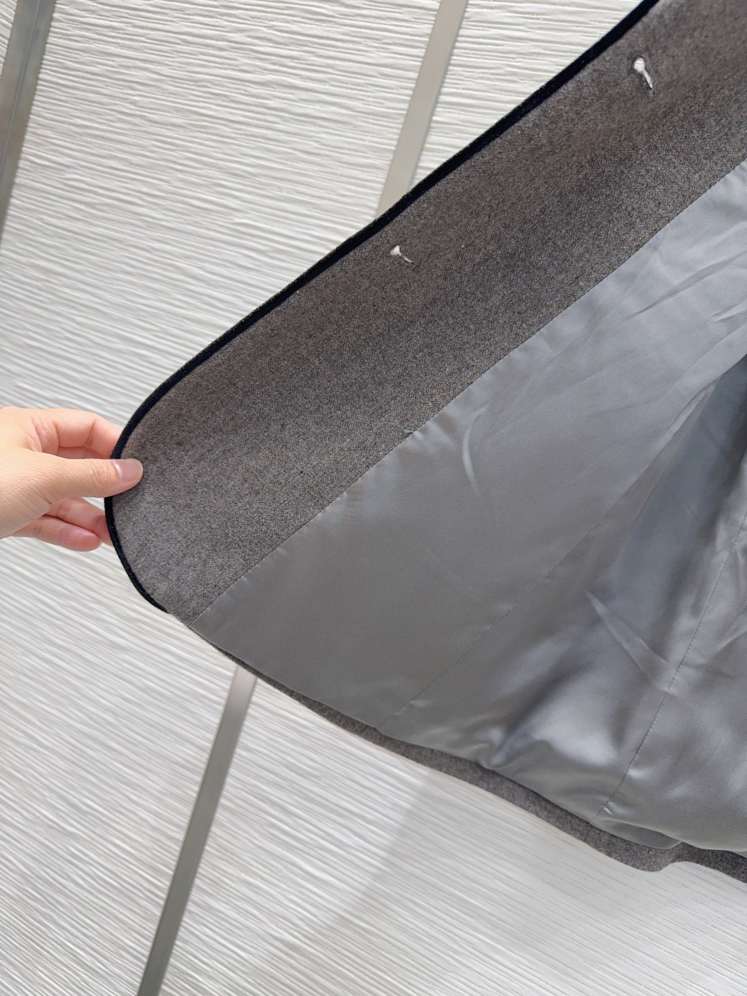 🛍️ Celin* 👑锁定2025FW最新品百搭时尚外套 经典又有型 自带气场 面料质感很奈斯 时髦又高