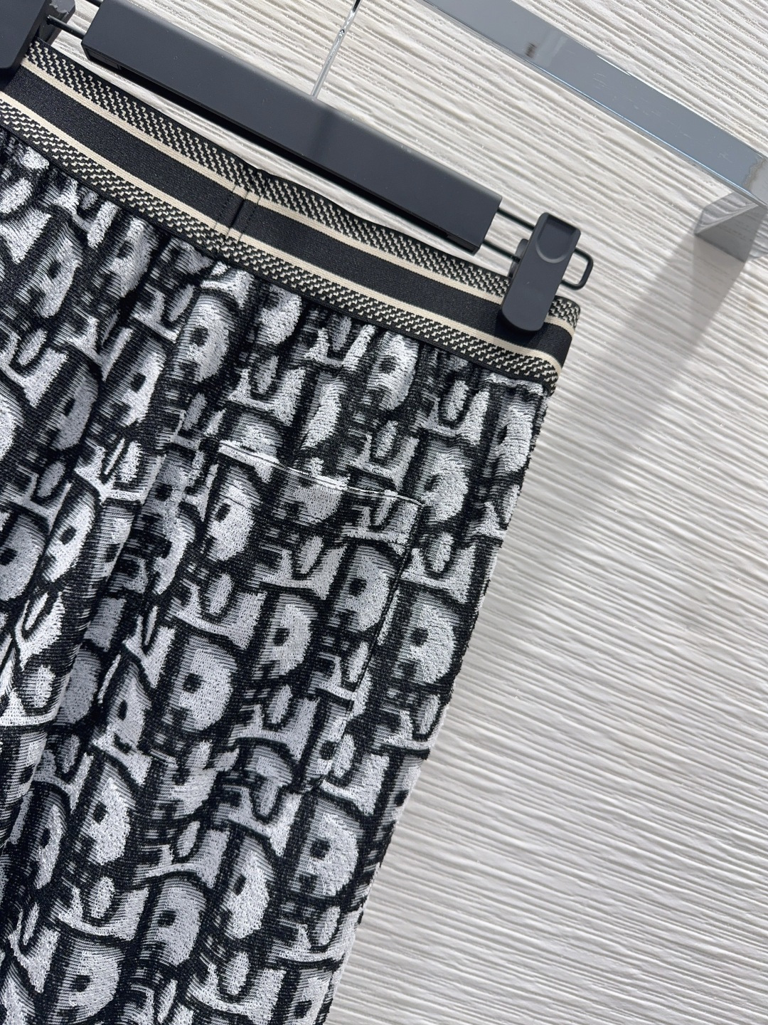 🛍️ Christian Dio* 👑2025FW新款长裤 时髦好穿度爆棚的行走的休闲裤 风格百搭 高级