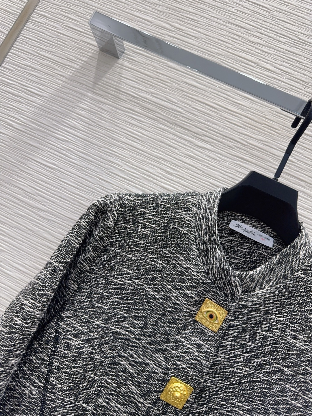 🛍️Schiapare*lli👑2025FW新款短外套 英伦风气质 经典款设计 上身精致又干练得体，搭配