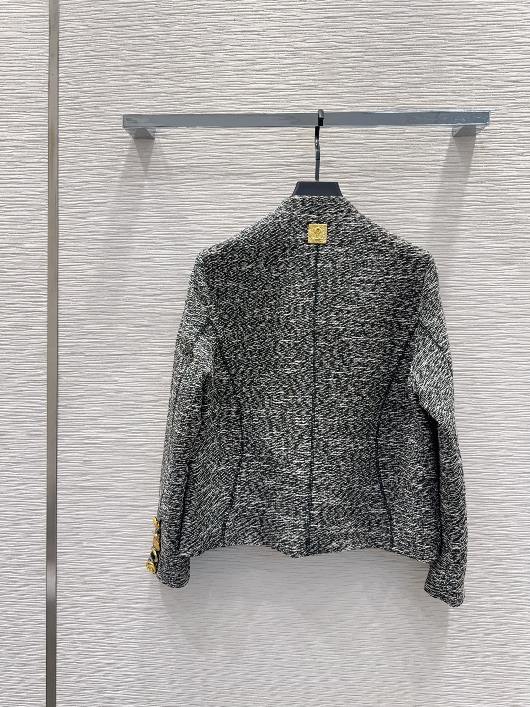 🛍️Schiapare*lli👑2025FW新款短外套 英伦风气质 经典款设计 上身精致又干练得体，搭配