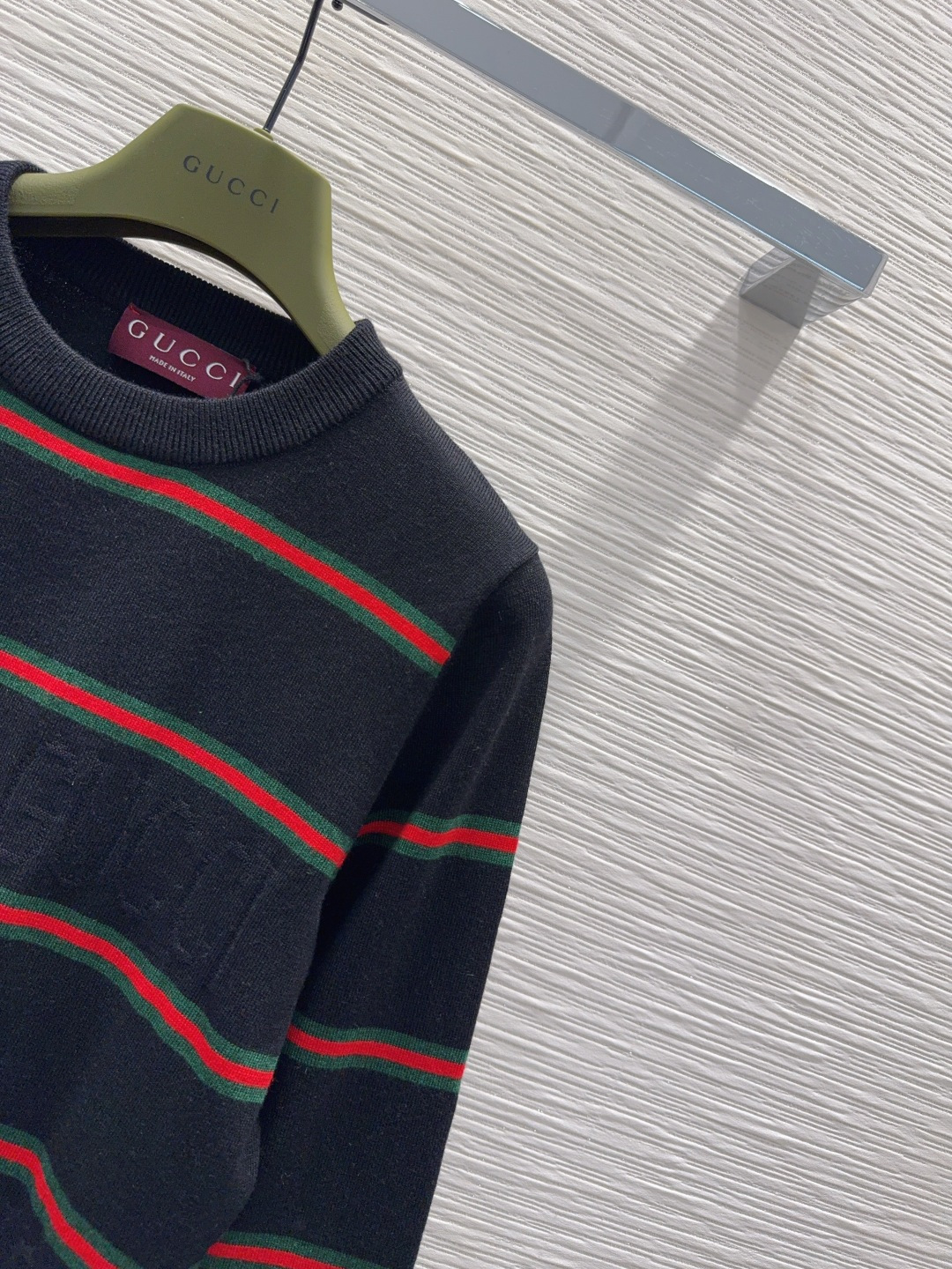 🛍️Gucc*👑2025FW新品 经典毛衣 100%羊毛 质感细腻软糯。经典减龄单品！版型不挑人上身巨显