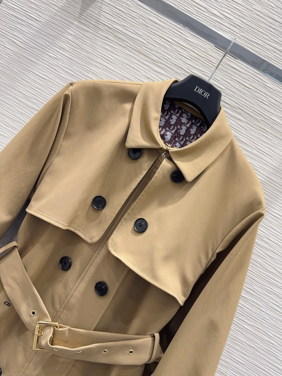 🛍️ Christian Dio* 👑2025FW新款风衣外套 英伦风气质 经典款设计 上身精致又干练得