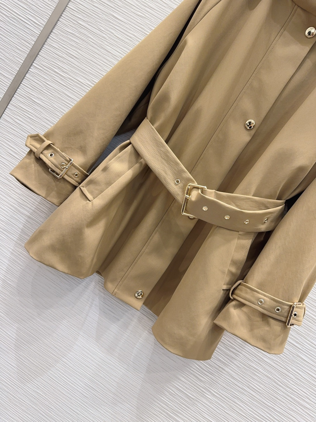 🛍️ Christian Dio* 👑2025FW新款风衣外套 英伦风气质 经典款设计 上身精致又干练得