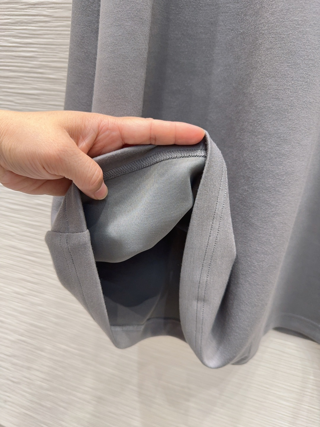 🛍️Christian Dio*👑2025FW最新T恤长裙 密度很高手感超好 真的费劲心血的一款！！相似