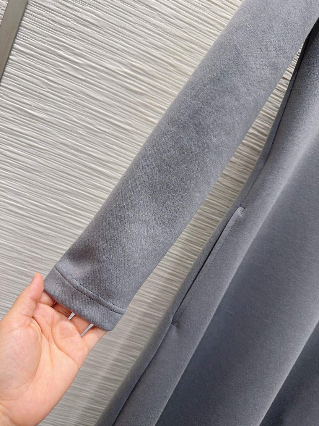 🛍️Christian Dio*👑2025FW最新T恤长裙 密度很高手感超好 真的费劲心血的一款！！相似