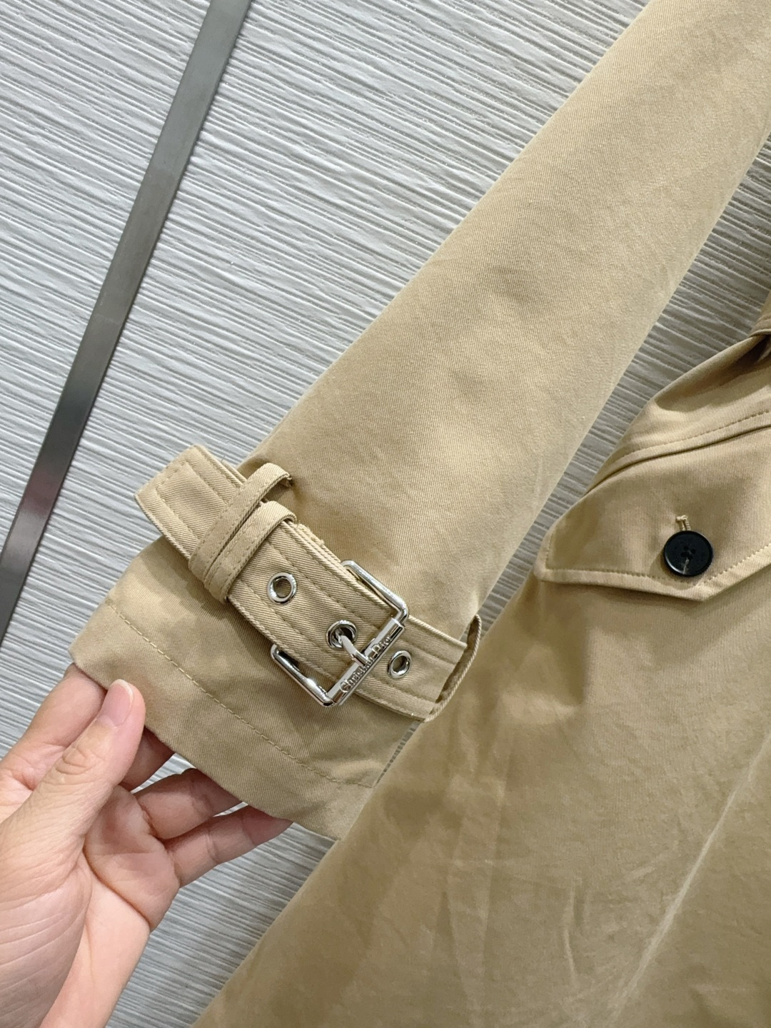 🛍️ Christian Dio* 👑2025FW新款风衣外套 英伦风气质 经典款设计 上身精致又干练得