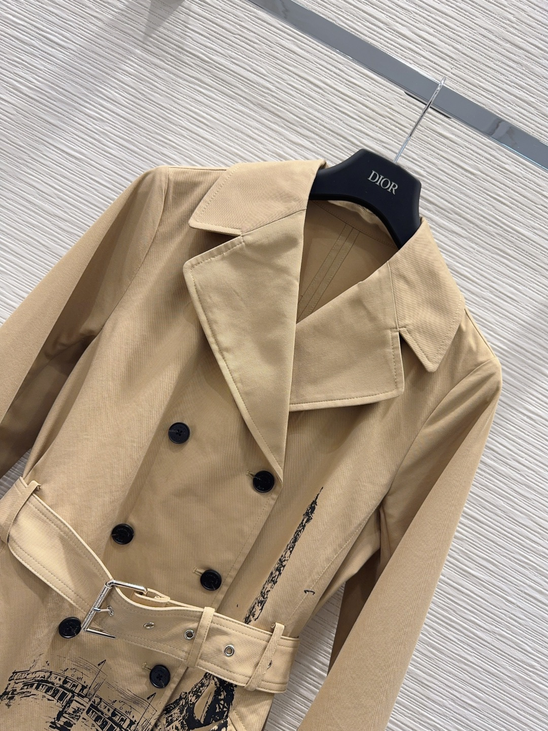 🛍️ Christian Dio* 👑2025FW新款风衣外套 英伦风气质 经典款设计 上身精致又干练得