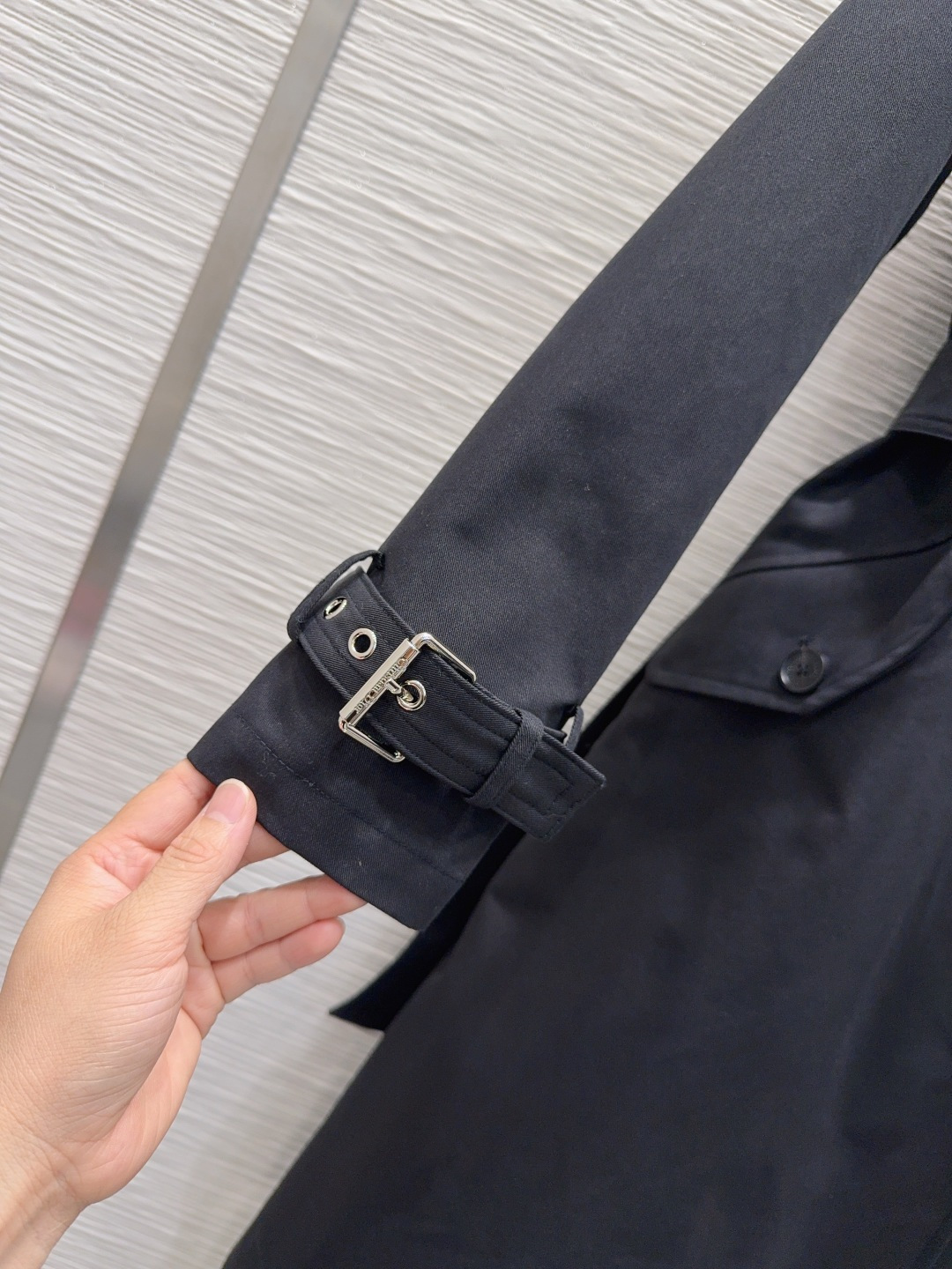 🛍️ Christian Dio* 👑2025FW新款风衣外套 英伦风气质 经典款设计 上身精致又干练得