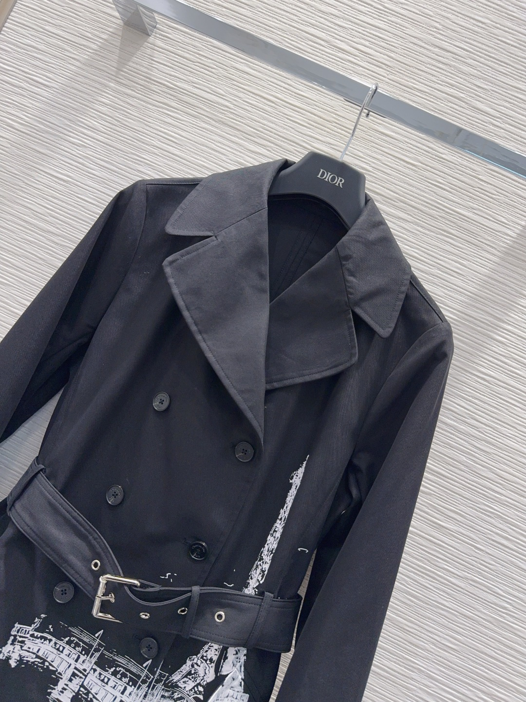 🛍️ Christian Dio* 👑2025FW新款风衣外套 英伦风气质 经典款设计 上身精致又干练得