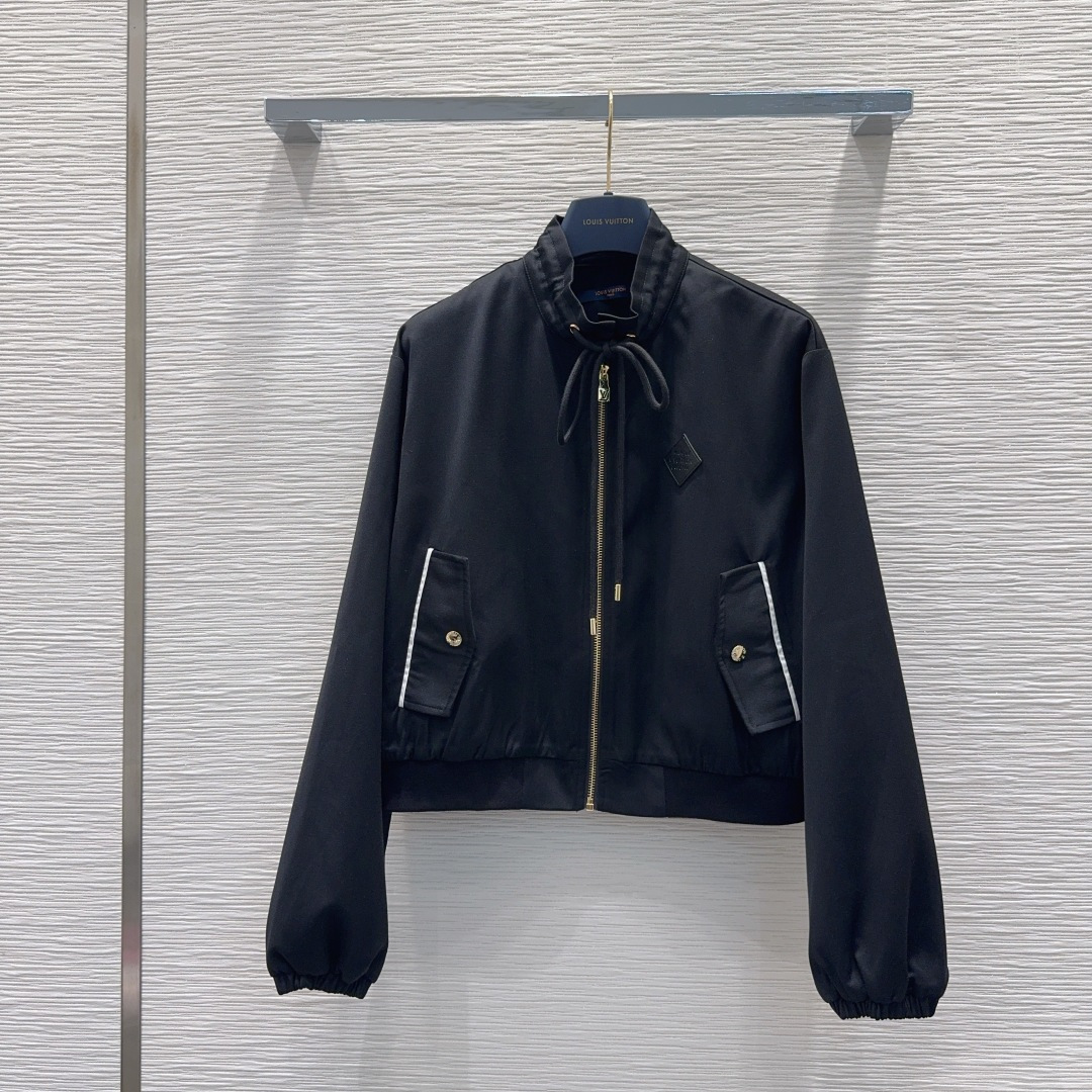 🛍️Louis Vuitto*👑2025FW最新时尚外套 经典又有型 自带气场 面料质感很奈斯 时髦又高